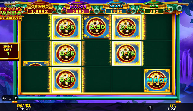 Precious Panda: Hold & Win™